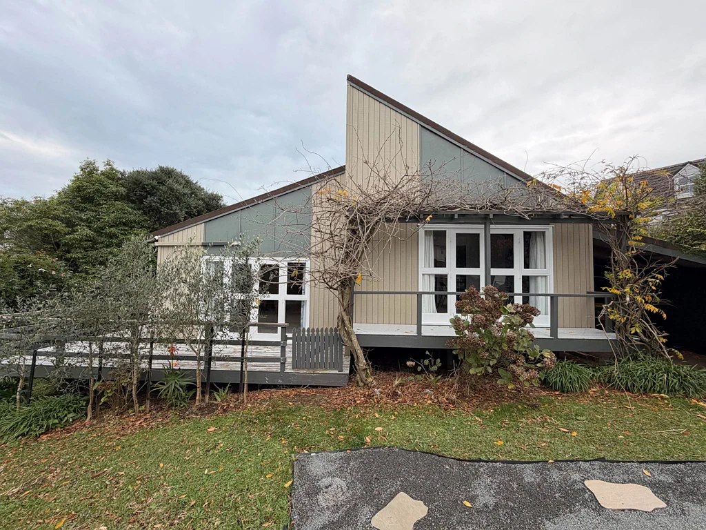 Spacious Family Home with Comfort and Convenience