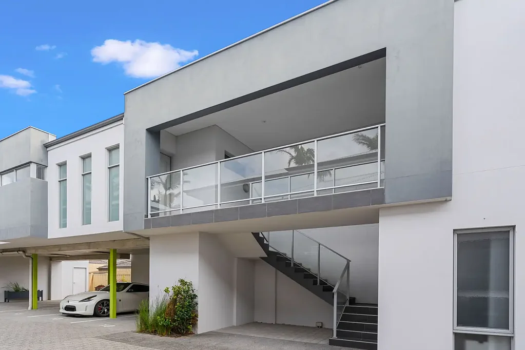 9/13 Belcastro Way, Madeley, WA 6065
