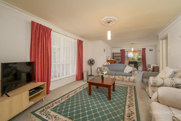 73 GLEN INNES RD, ARMIDALE NSW 2350, 0 Schlafzimmer, 0 Badezimmer, House