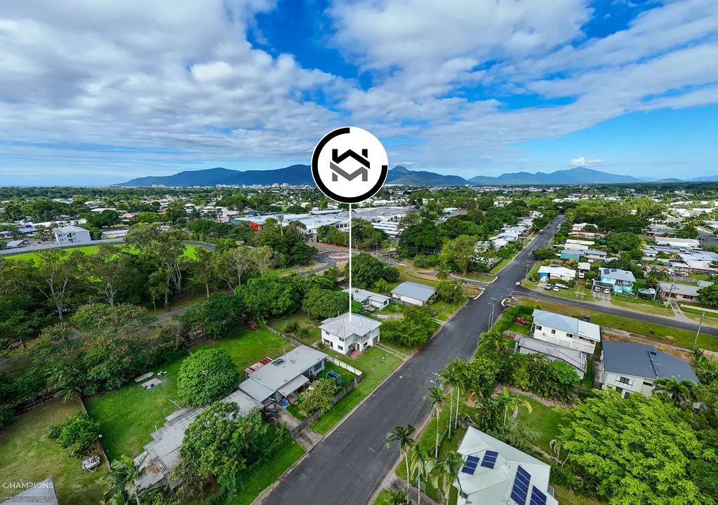 74 Hayward Street, Mooroobool, QLD 4870