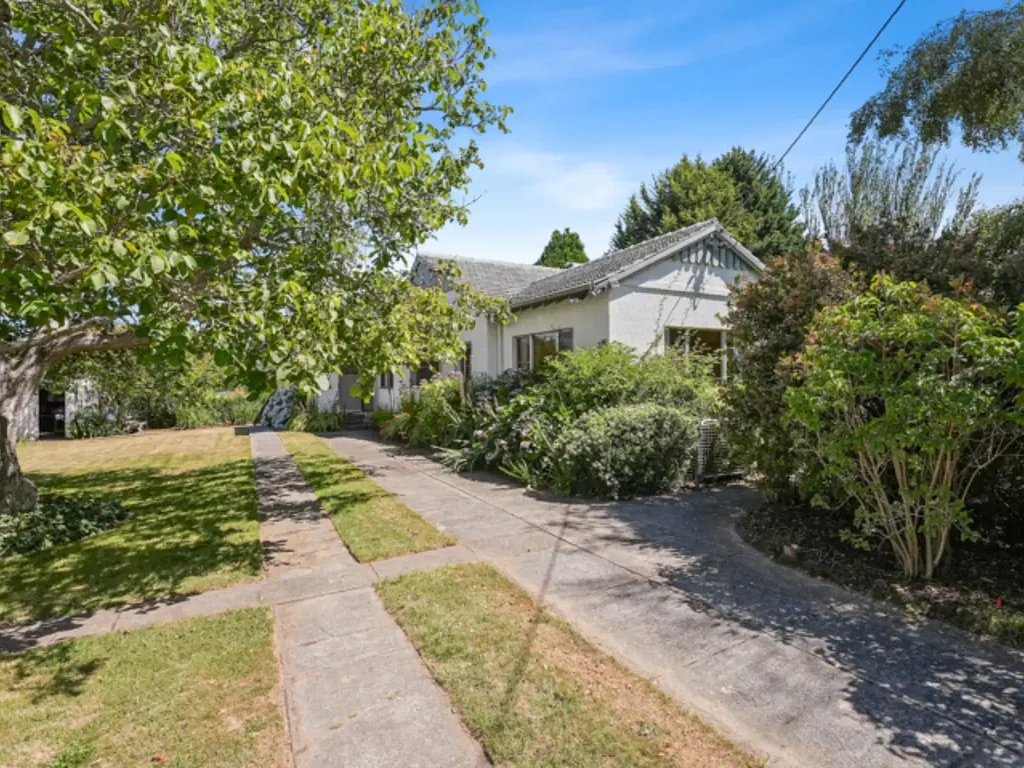 St Marys 4 Slaapkamer Large Home With Great Flexibility & Opportunity