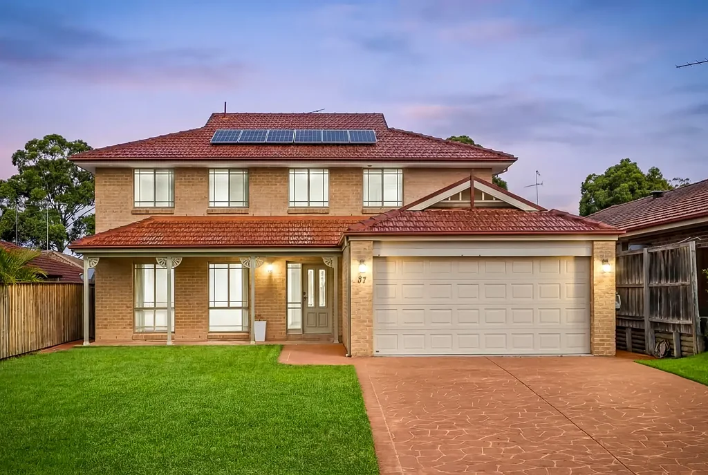 Beautifully Renovated Family Home for Rent in Prime Beaumont Hills Location