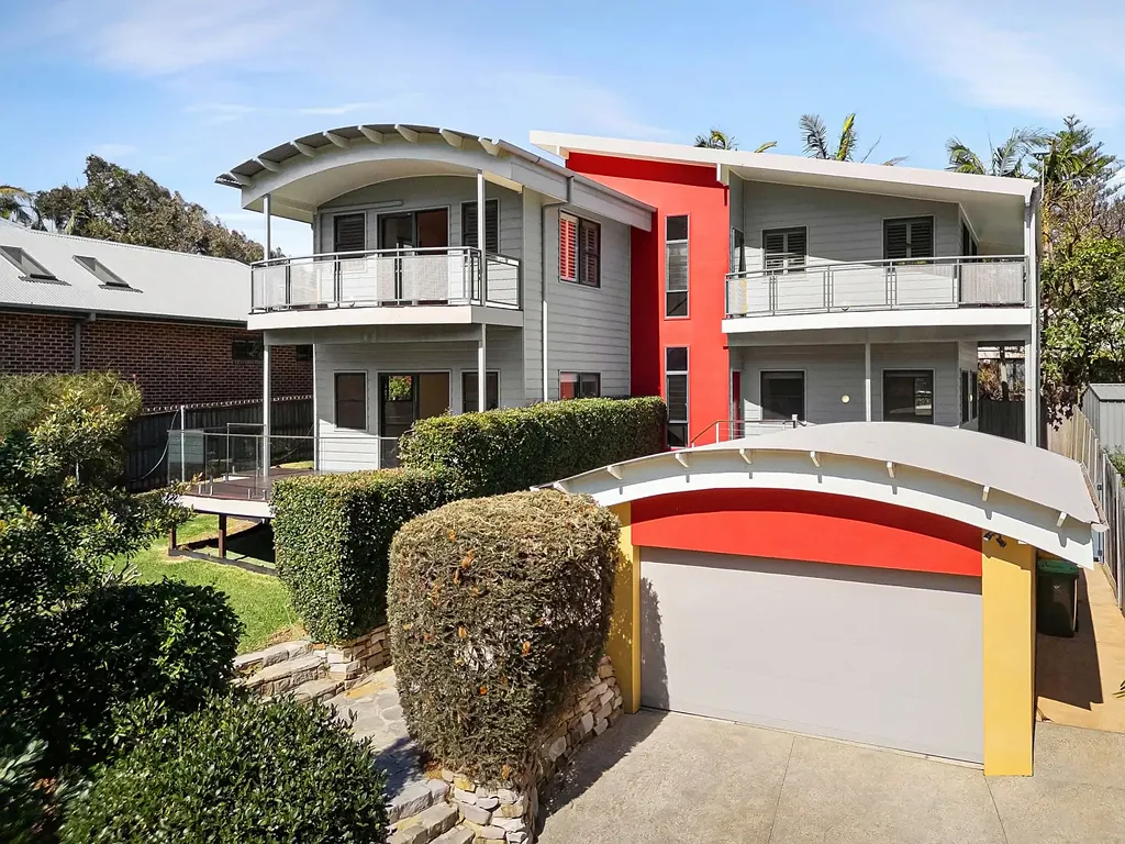 Stanwell Park 5Kwarto A Coastal Family Retreat with Views, Space and Beachside Ease