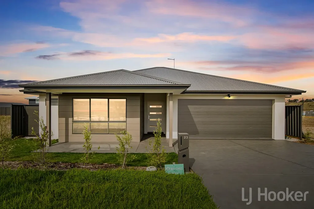 23 Cunningdroo Street, Googong, NSW 2620