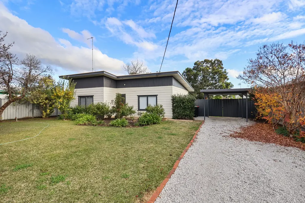 234 Henry Street, Deniliquin, NSW 2710