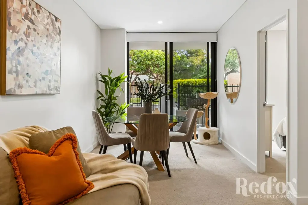 Mount Lawley 1房  Ground floor. Top tier.
