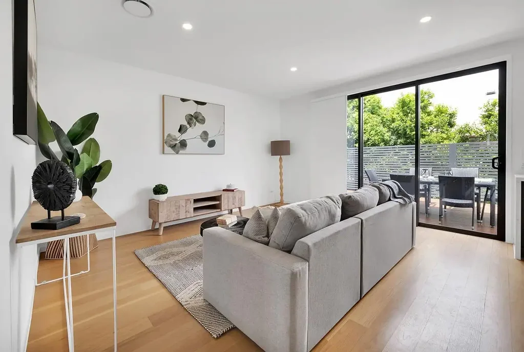 Hawthorne 3ਬੈੱਡਰੂਮ Contemporary Comfort in the Prestigious River Avenues