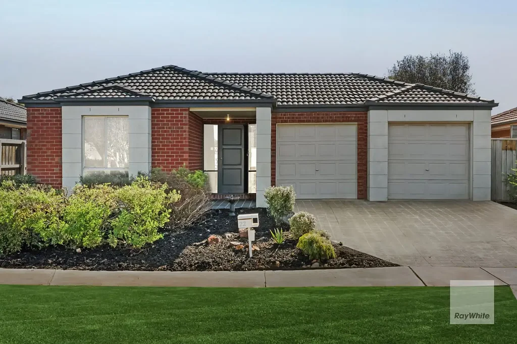 Wyndham Vale 3 Bedroom A Place to Call Home
