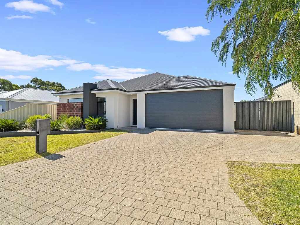 3 Ramillies Approach, Madora Bay, WA 6210