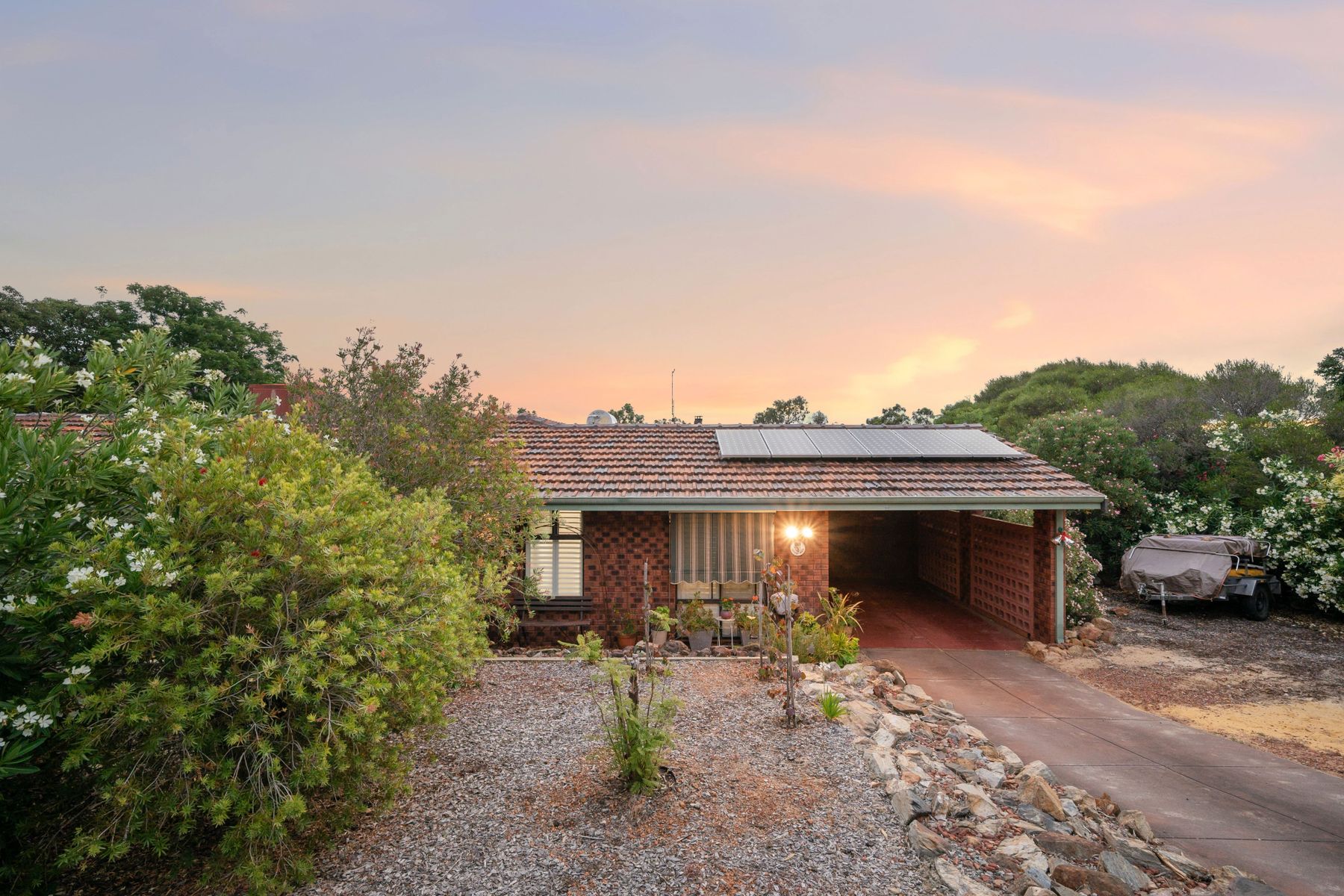 27 HENRIETTA AV, MOUNT NASURA WA 6112, 0房, 0浴, House