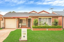 1A Andrew Thompson Place, Colyton