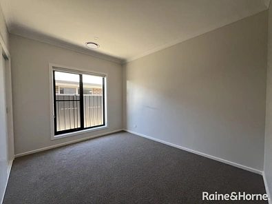 8 Rifle Range Road, Orange, NSW 2800, 4 slaapkamers, 2 badkamers, House