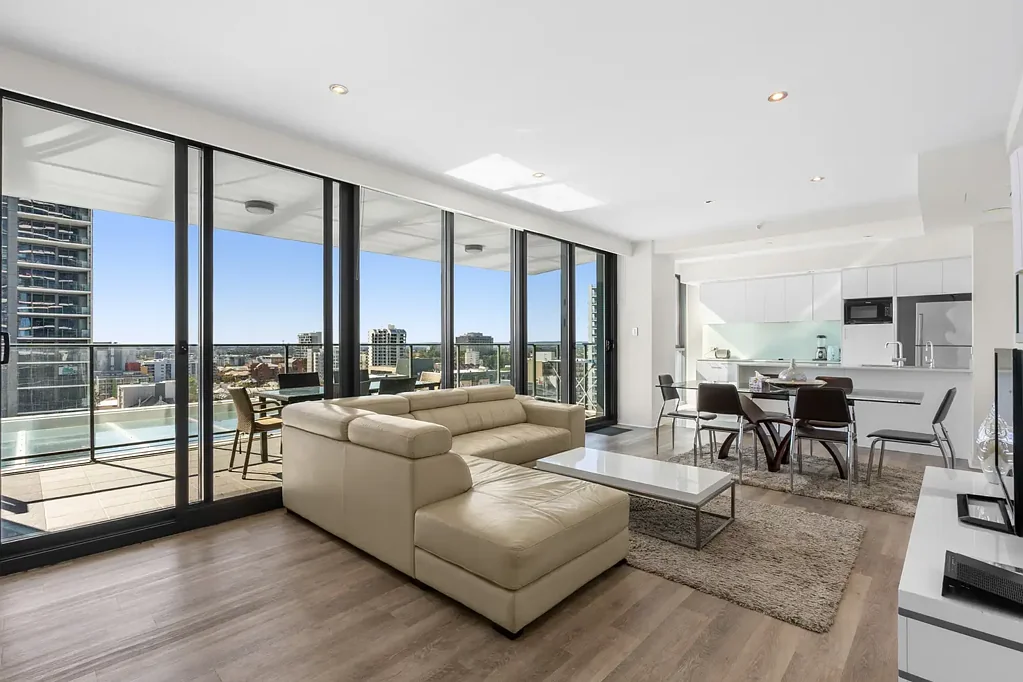 East Perth 2房  Sky High Living with Sweeping City Views