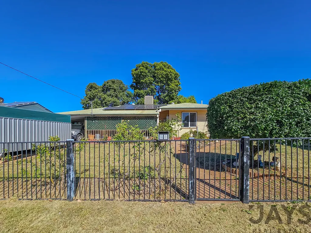 Mount Isa 2部屋 Charming 2-Bedroom Home with Spacious Shed in a Desirable Neighborhood!