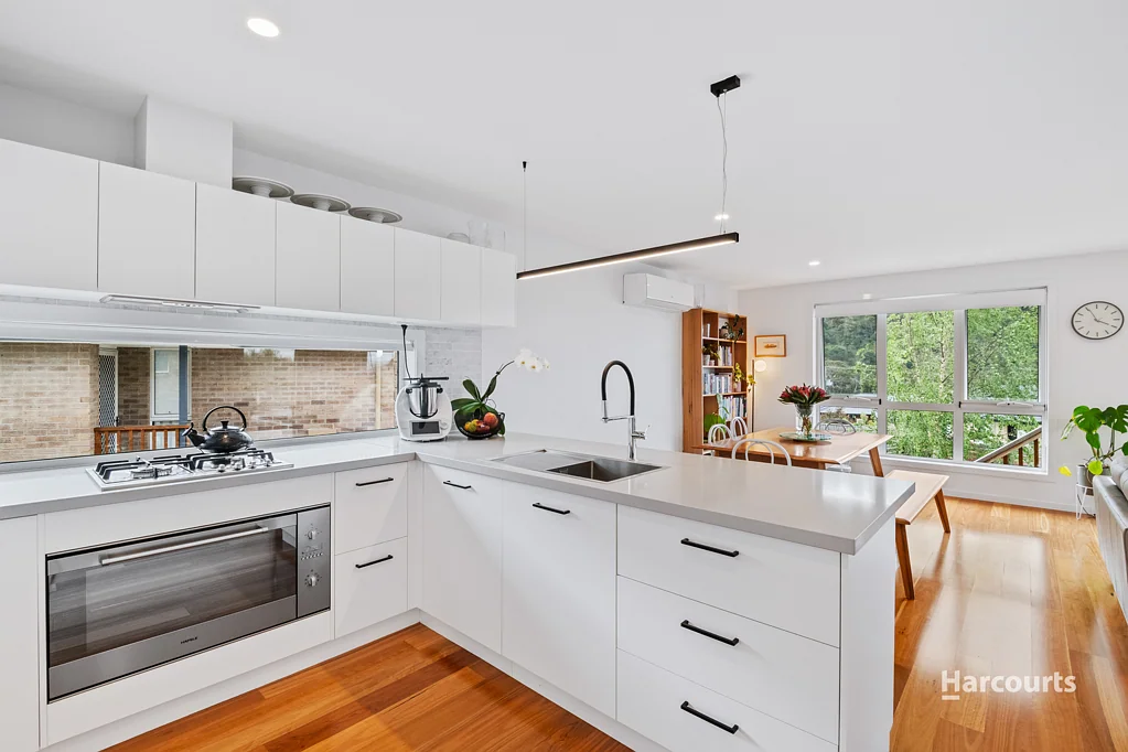 1/12 Camrise Drive, Cambridge, TAS 7170