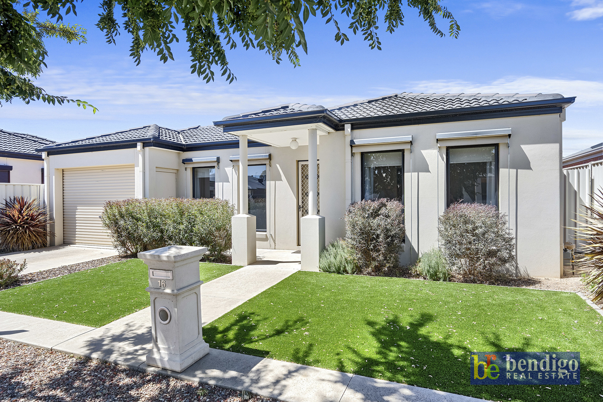 16 PRIEST ST, WHITE HILLS VIC 3550, 0 rūma, 0 rūma horoi, House