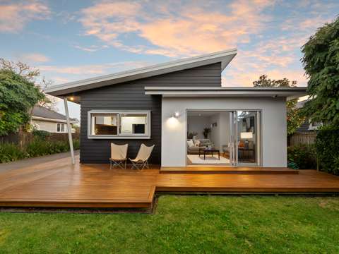 Saint Albans 4房  Post Earthquake Build In Sought After St Albans!