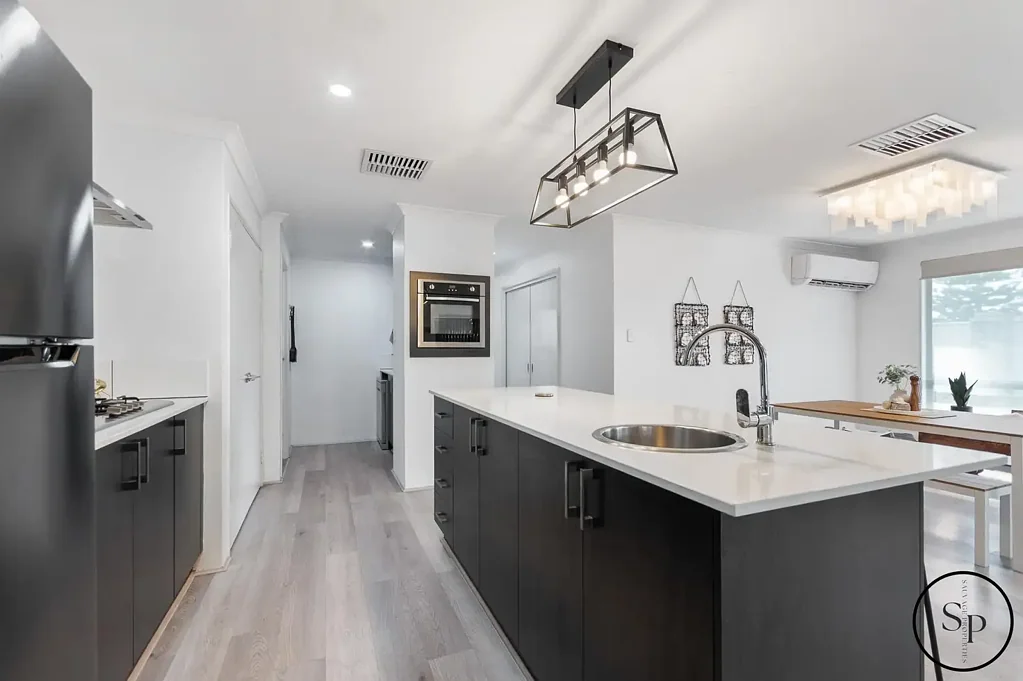 Falcon 3房  MODERN LUXURY MEETS OUTDOOR BLISS!