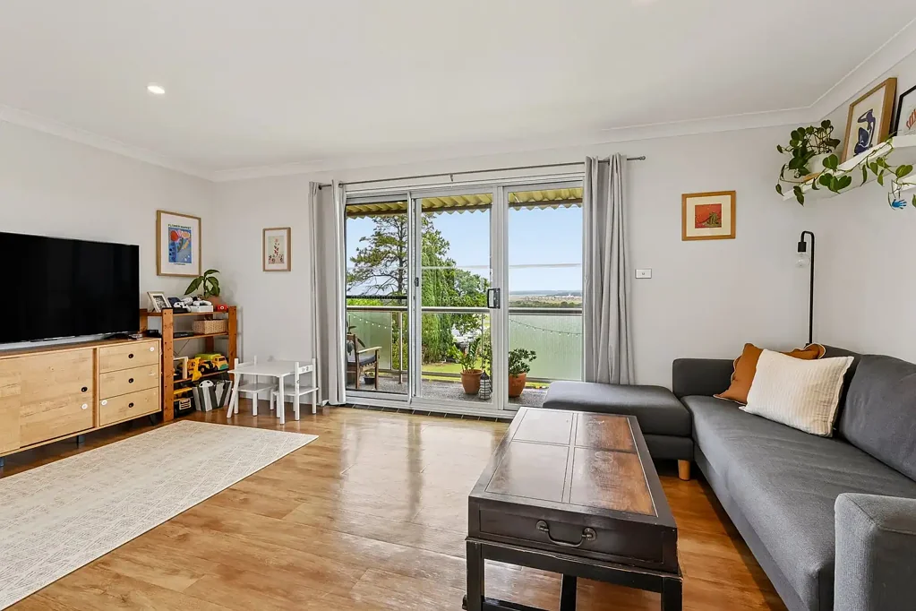 Coffs Harbour 2房  Elevated Coastal Living In A Convenient Jetty Location