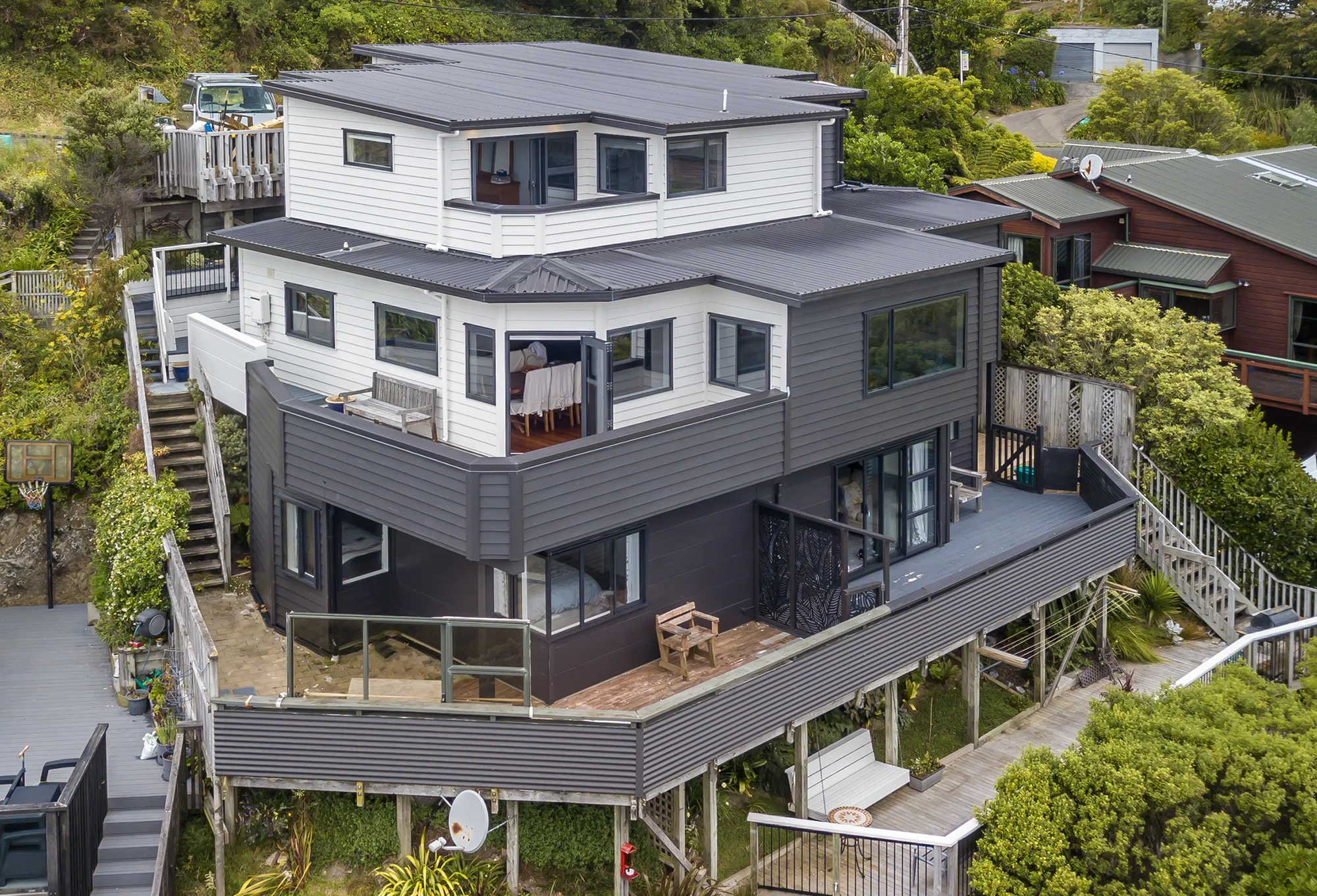 Strathmore Park 5房  SPECTACULAR SUN, SPACE & SCENERY | BEO $1,299,000