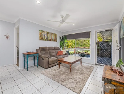 1/69 Usher Avenue, Labrador, QLD 4215, 2房, 1浴, Apartment
