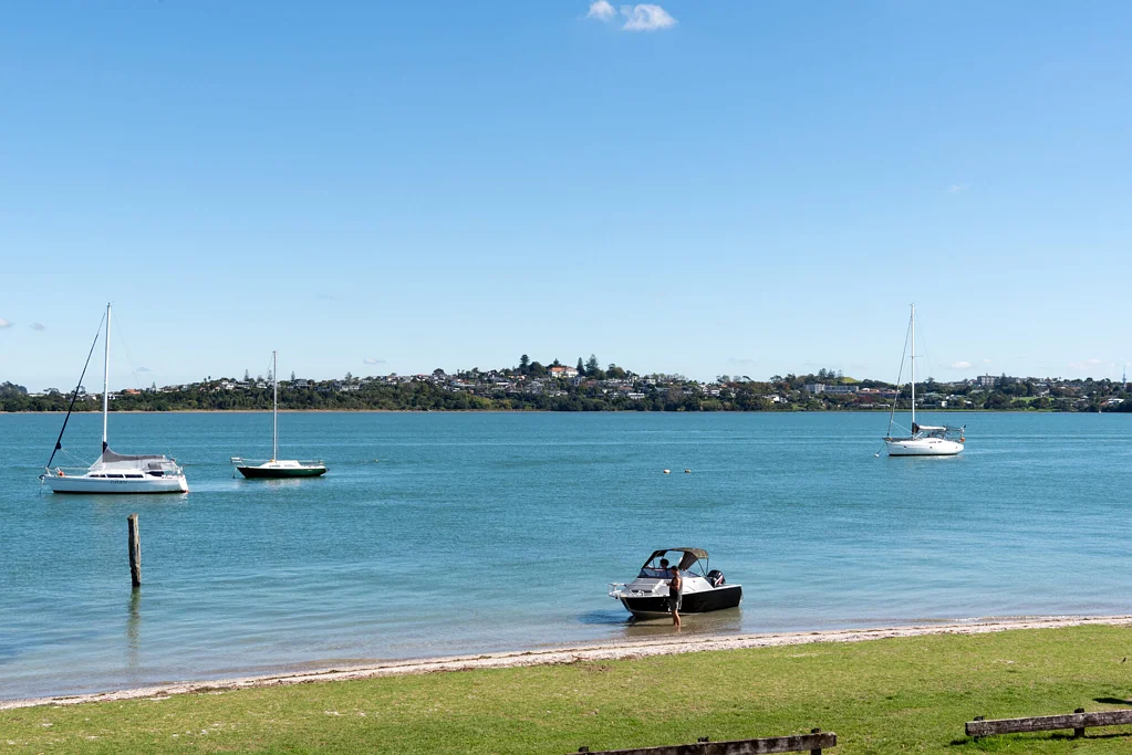 Bucklands Beach 4部屋 180 Degrees of Potential - Waterfront Project