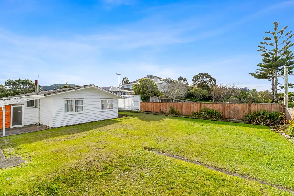Normandale 3房  Mortgagee Sale - Mid Century Modern Charmer