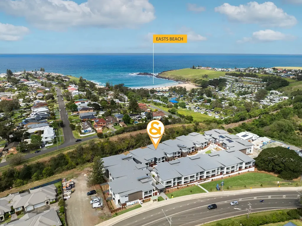 Kiama 3 Bedroom "Modern Beachside Apartment - at a VALUE price"