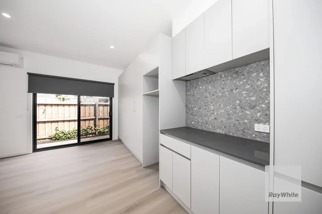 Fully Furnished Studio - All Bills Included