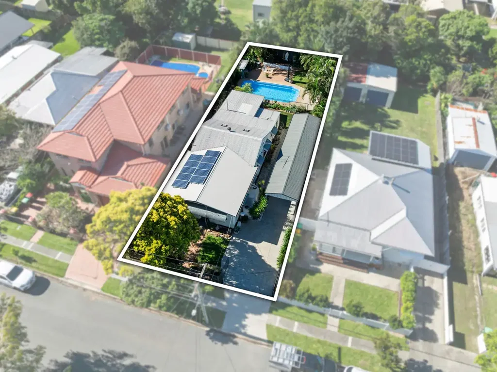 Wynnum 3 Bedroom Relaxed Low-Set Living with Family-Friendly Appeal