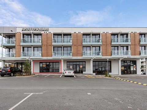 Albany  Prime food consented retail units on Apollo Square