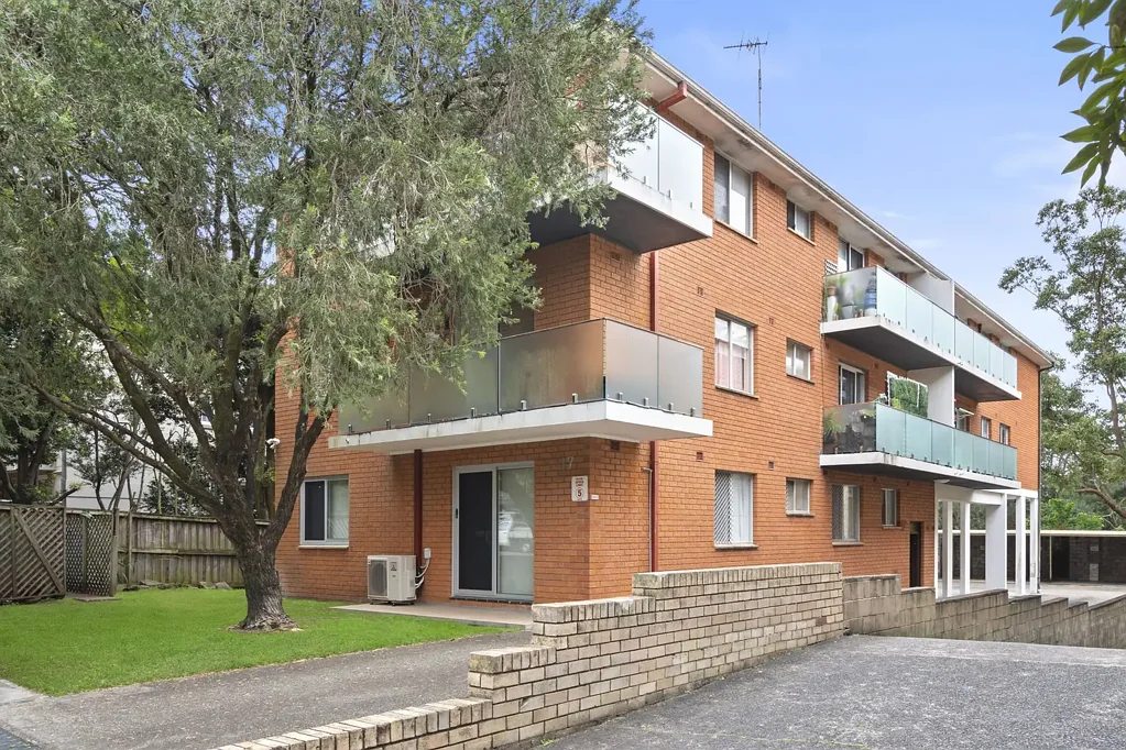 Dee Why 2部屋 Bright apartment with lifestyle appeal