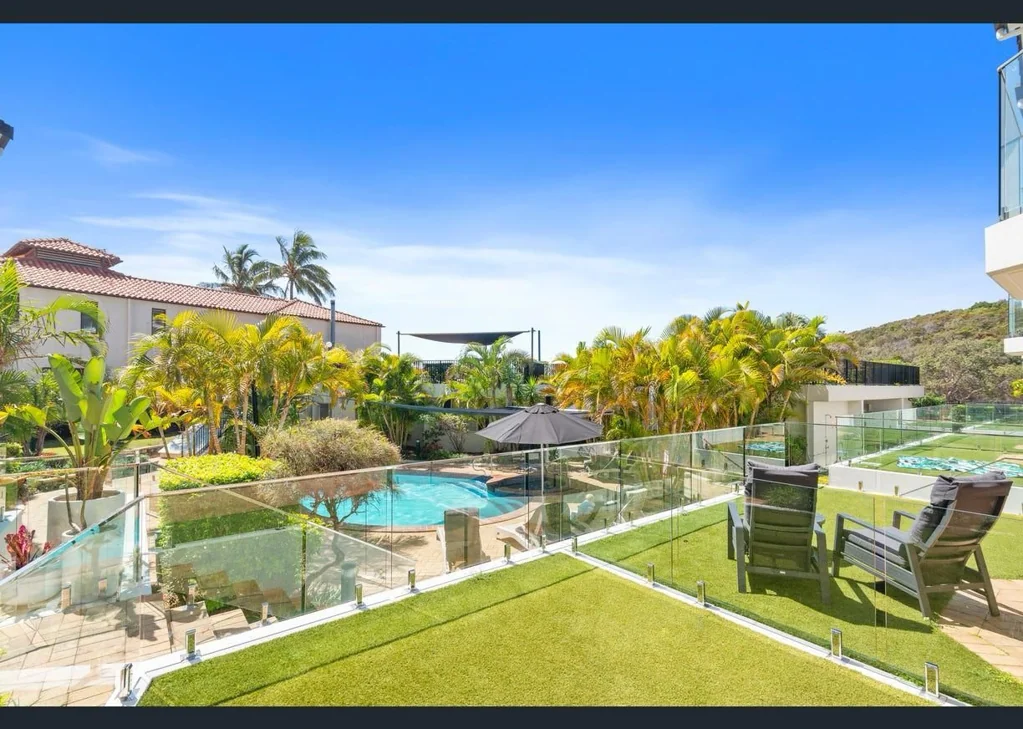 Beachfront Family Apartment - Fully Furnished - Short/Long Term Available