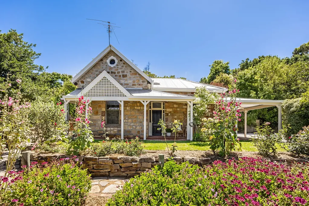 89 Swamp Road, Uraidla, SA 5142