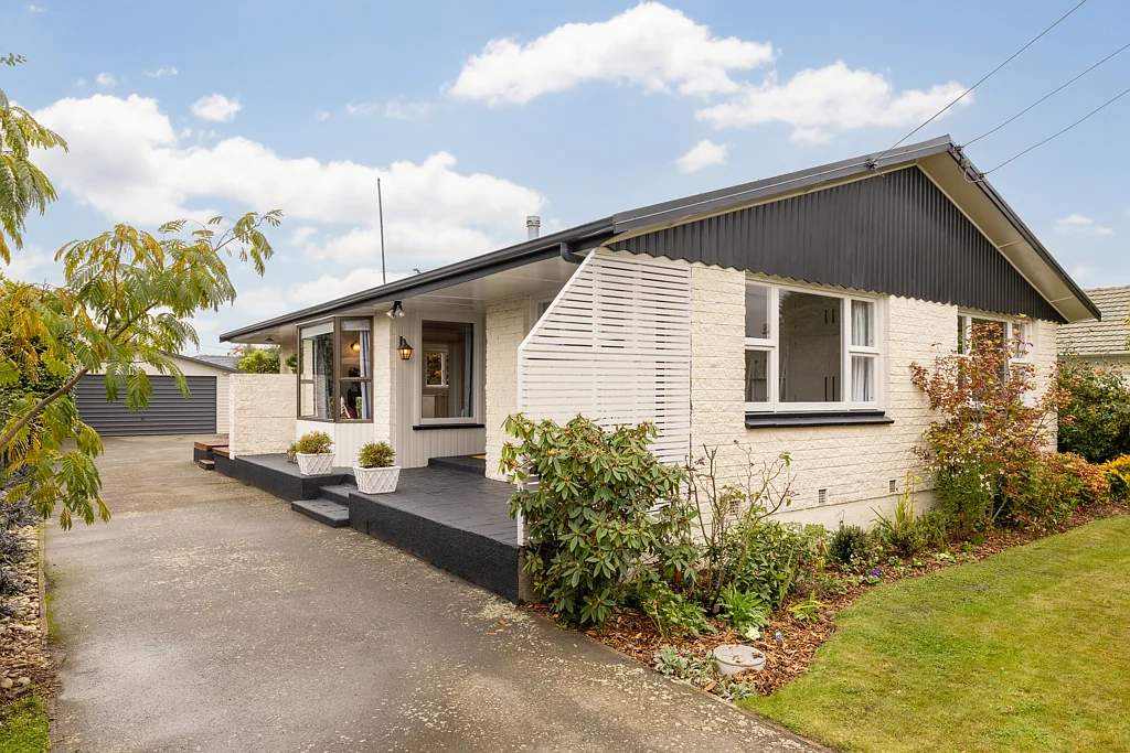 114 Mooray Avenue, Bishopdale, Canterbury