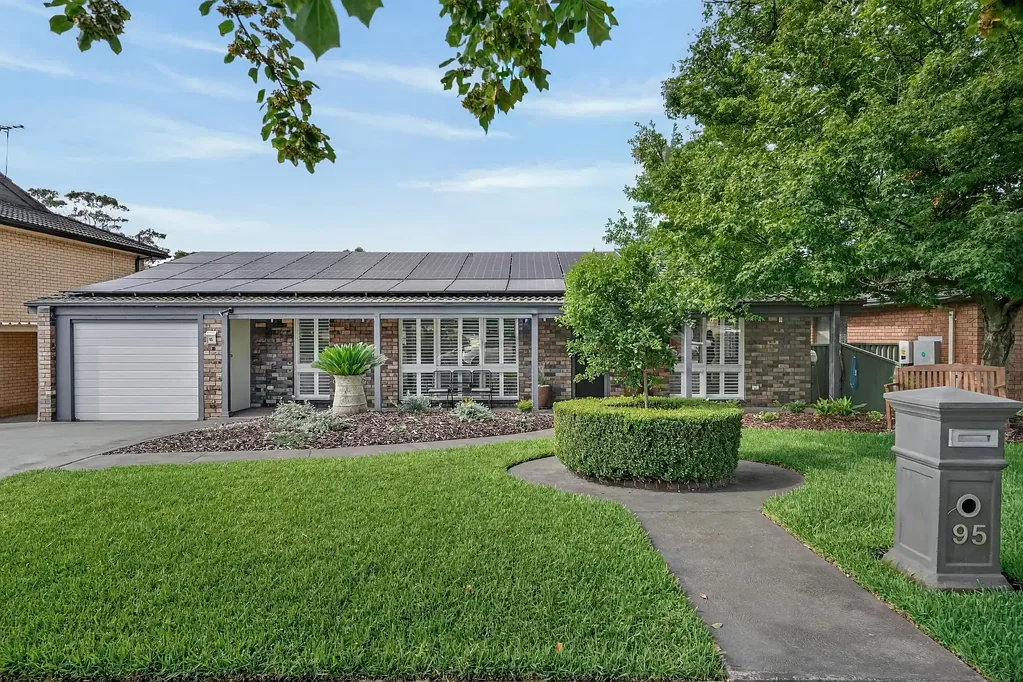 95 Hutchins Crescent, Kings Langley, NSW 2147