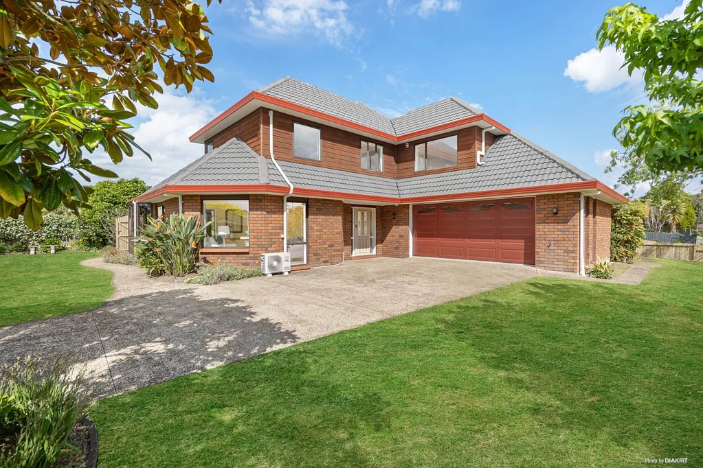 6 Ben Nevis Place, Northpark, Manukau City, Auckland