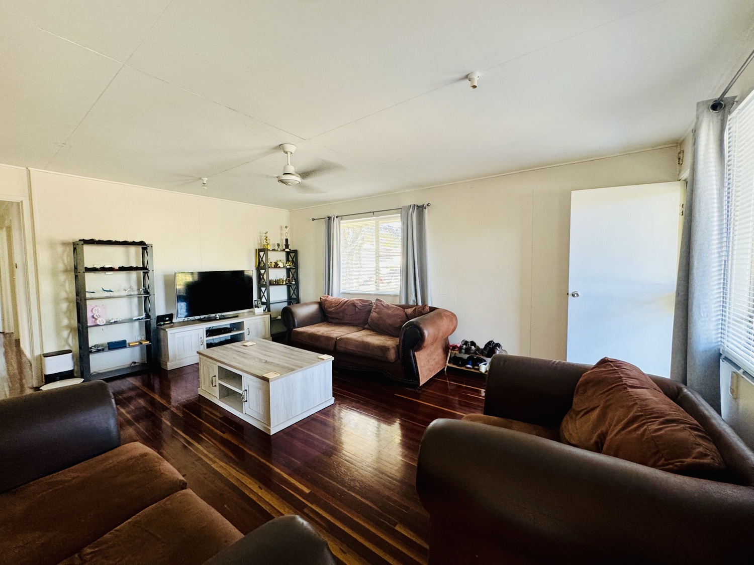 20 RENIER CR, MORANBAH QLD 4744, 0 Bedrooms, 0 Bathrooms, House