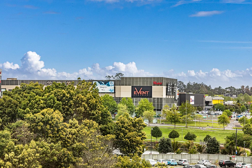 204/2B Munroe Lane, Albany, North Shore City, Auckland
