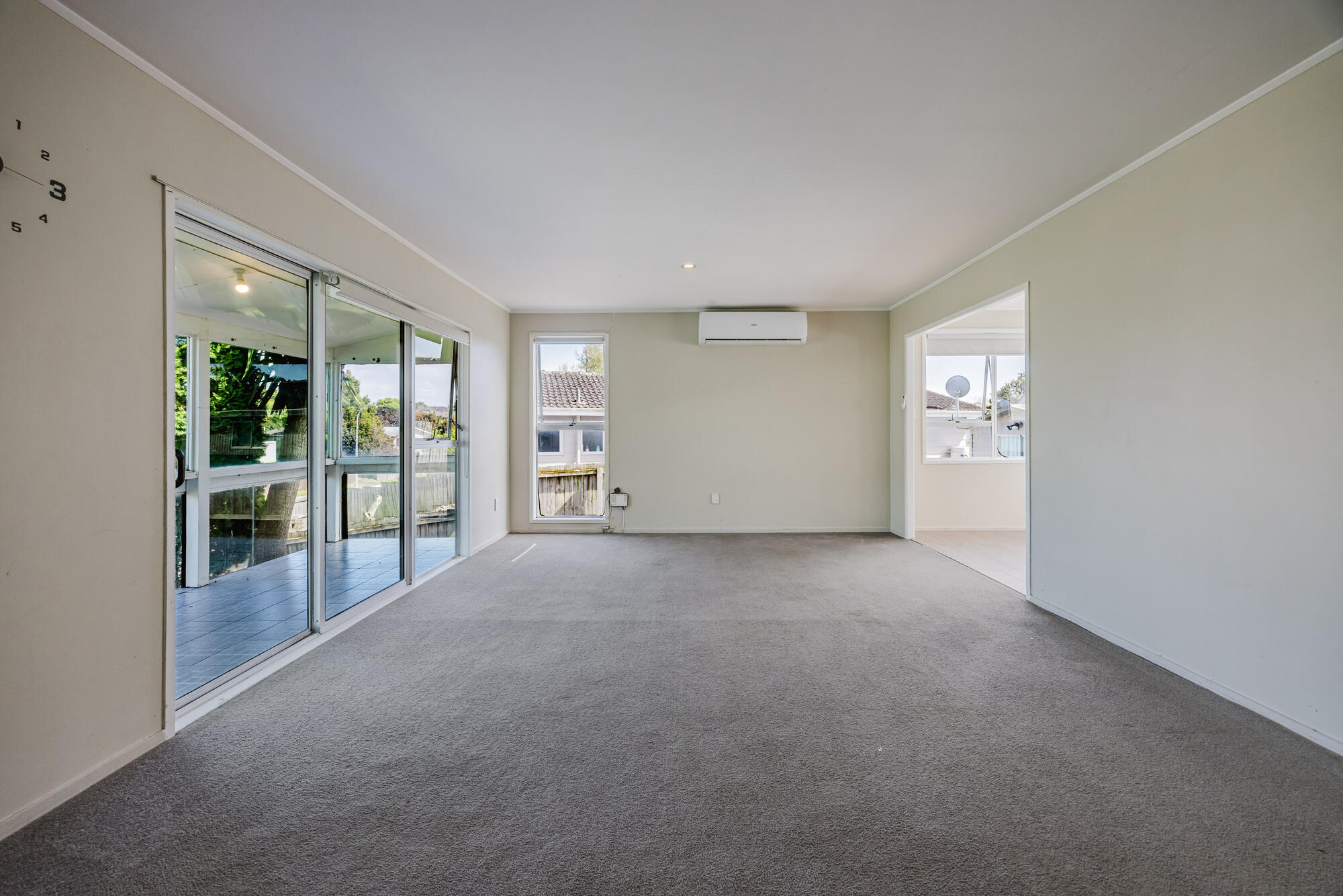 41 Moncrieff Avenue, Manurewa, photo 2