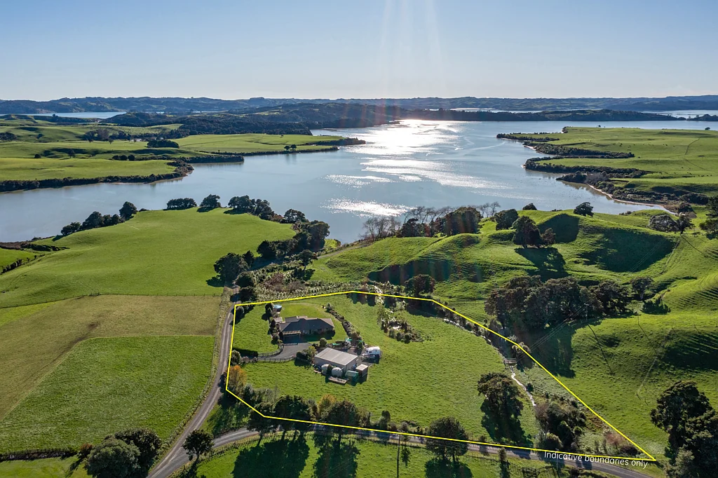 Raglan 4房  Country Living 12 Minutes From Raglan