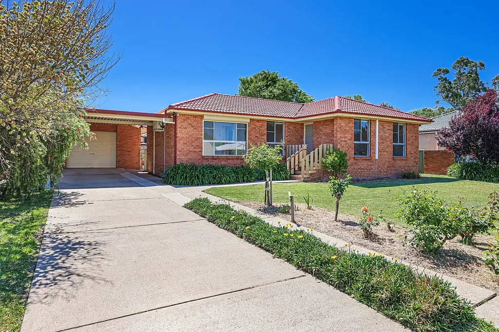 Neat Three Bedroom Home in Great Location!