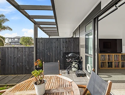 1C Shamrock Lane, Te Atatu Peninsula, Waitakere City, 2 ਕਮਰੇ, 2 ਬਾਥਰੂਮ, Townhouse