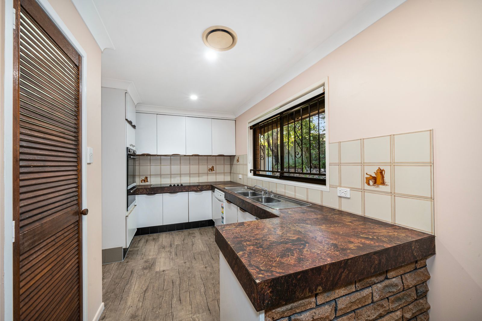 1 PARKLEIGH ST, EVERTON HILLS QLD 4053, 0房, 0浴, House