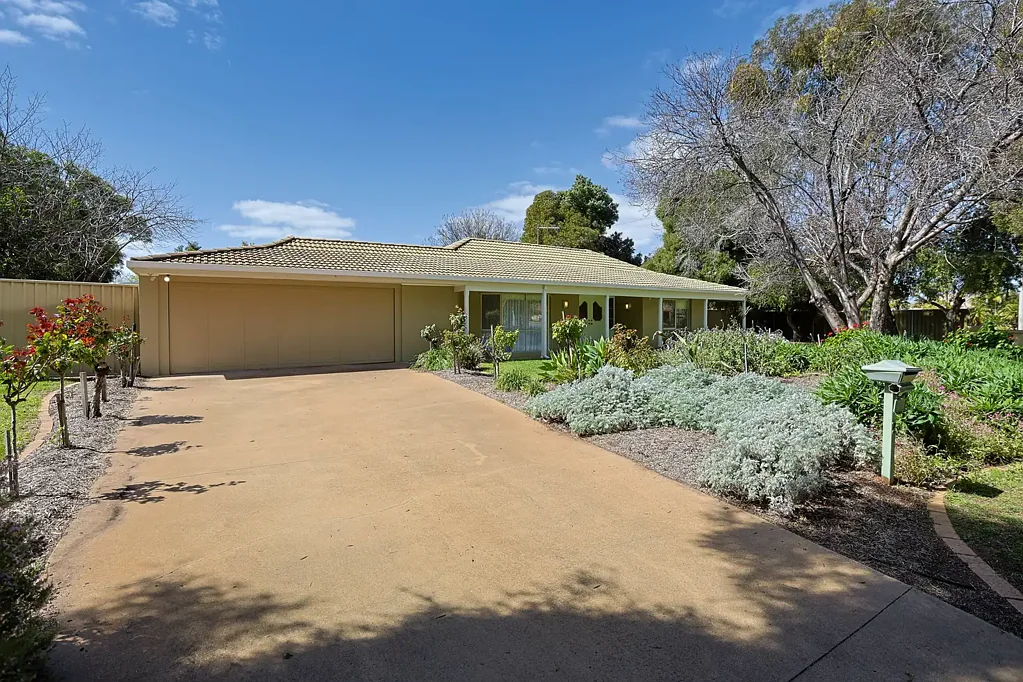 Mildura 4 Slaapkamer Private, Polished & Poolside