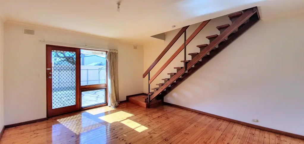 Spacious 2 bedroom townhouse