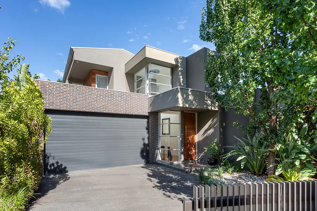 10B Girdwood Avenue, Carnegie, VIC 3163