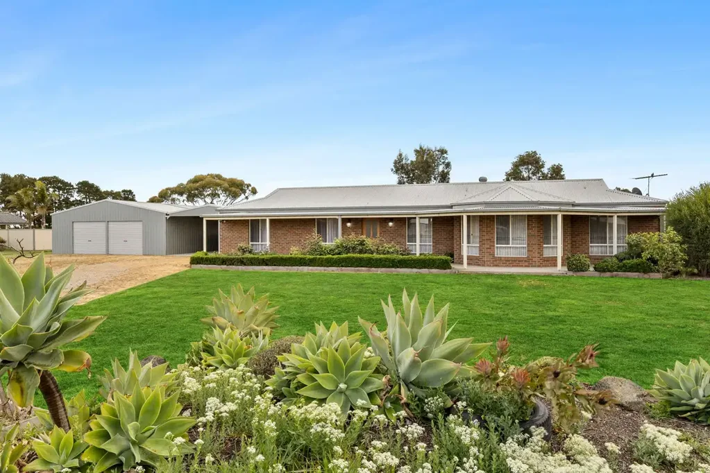 Bannockburn 4Kwarto Country Living on 4860sqm– Perfectly located on Fringe of Bannockburn