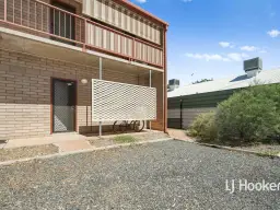 3/18 Undoolya Road, East Side