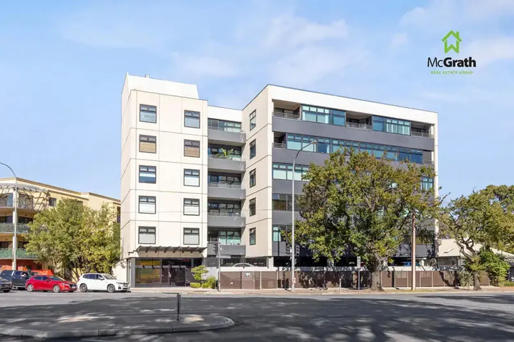 Furnished One Bedroom on City Fringe